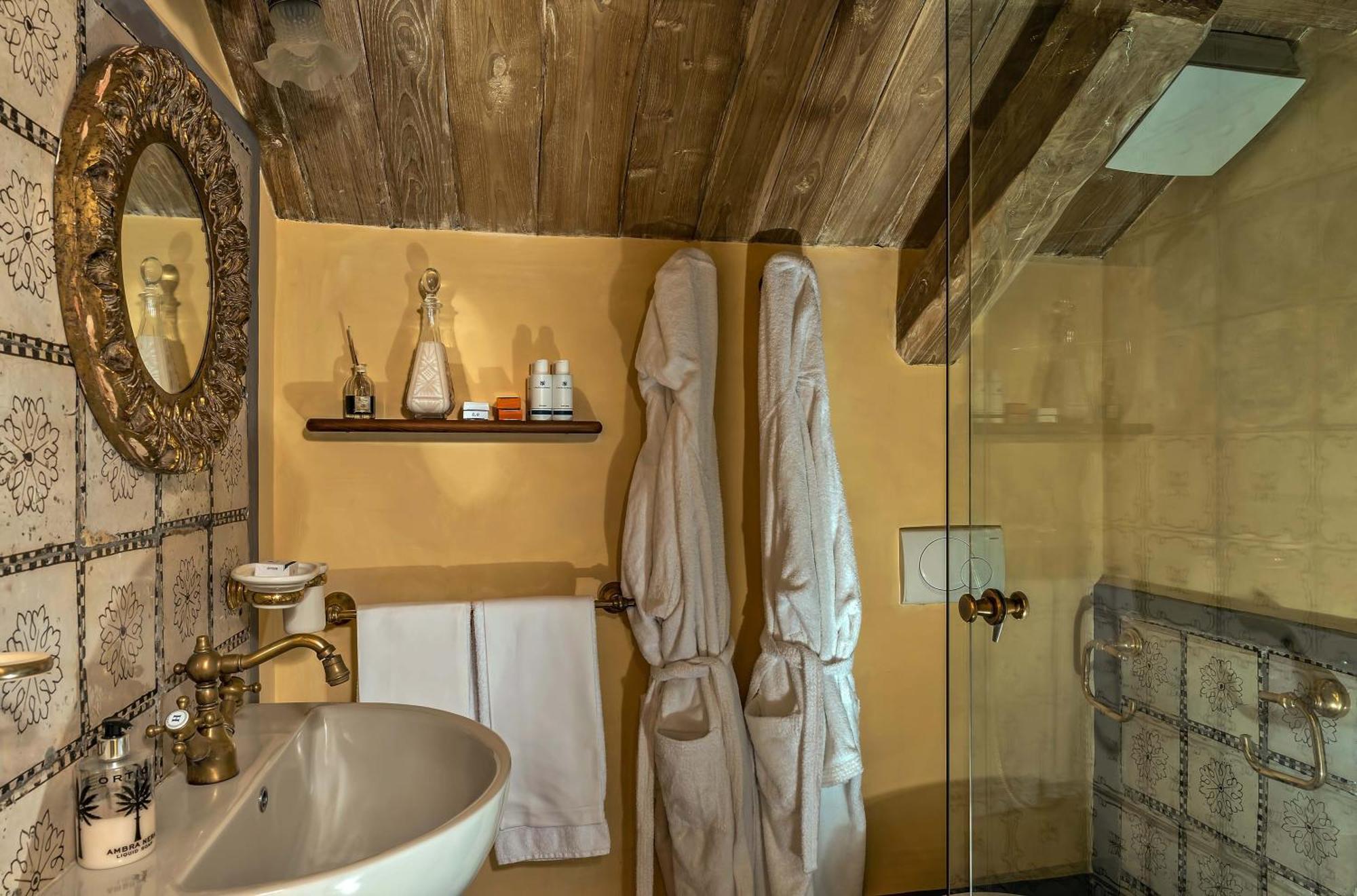 Amore Rentals - Palazzo Santa Croce ポジターノ エクステリア 写真